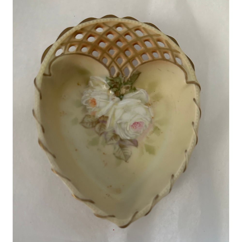 Royal Bayreuth Porcelain Heart Shaped Trinket Dish Roses